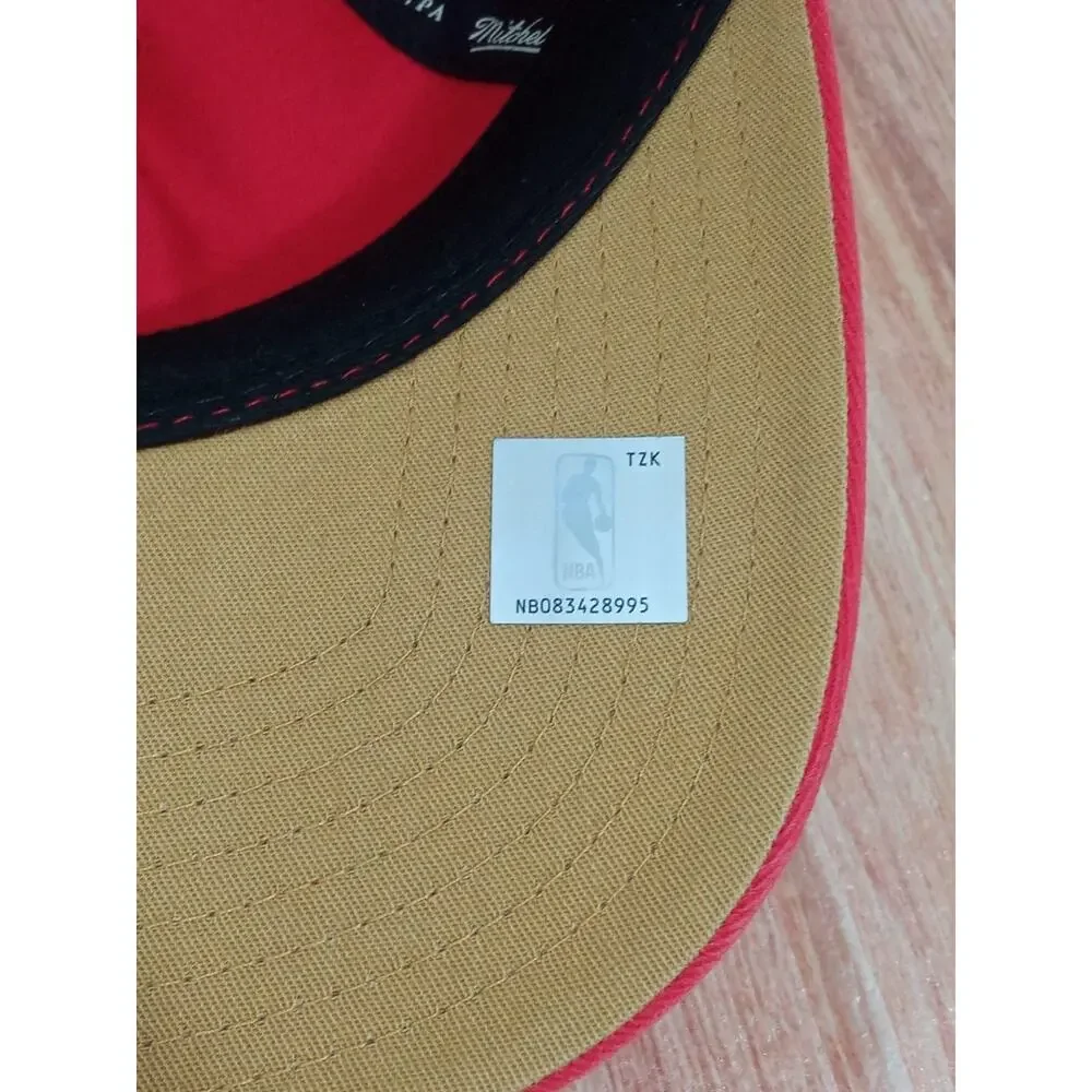Mitchell & Ness X Harwood Hat Jersey #23 Lebron James Claveland Red Ajustable